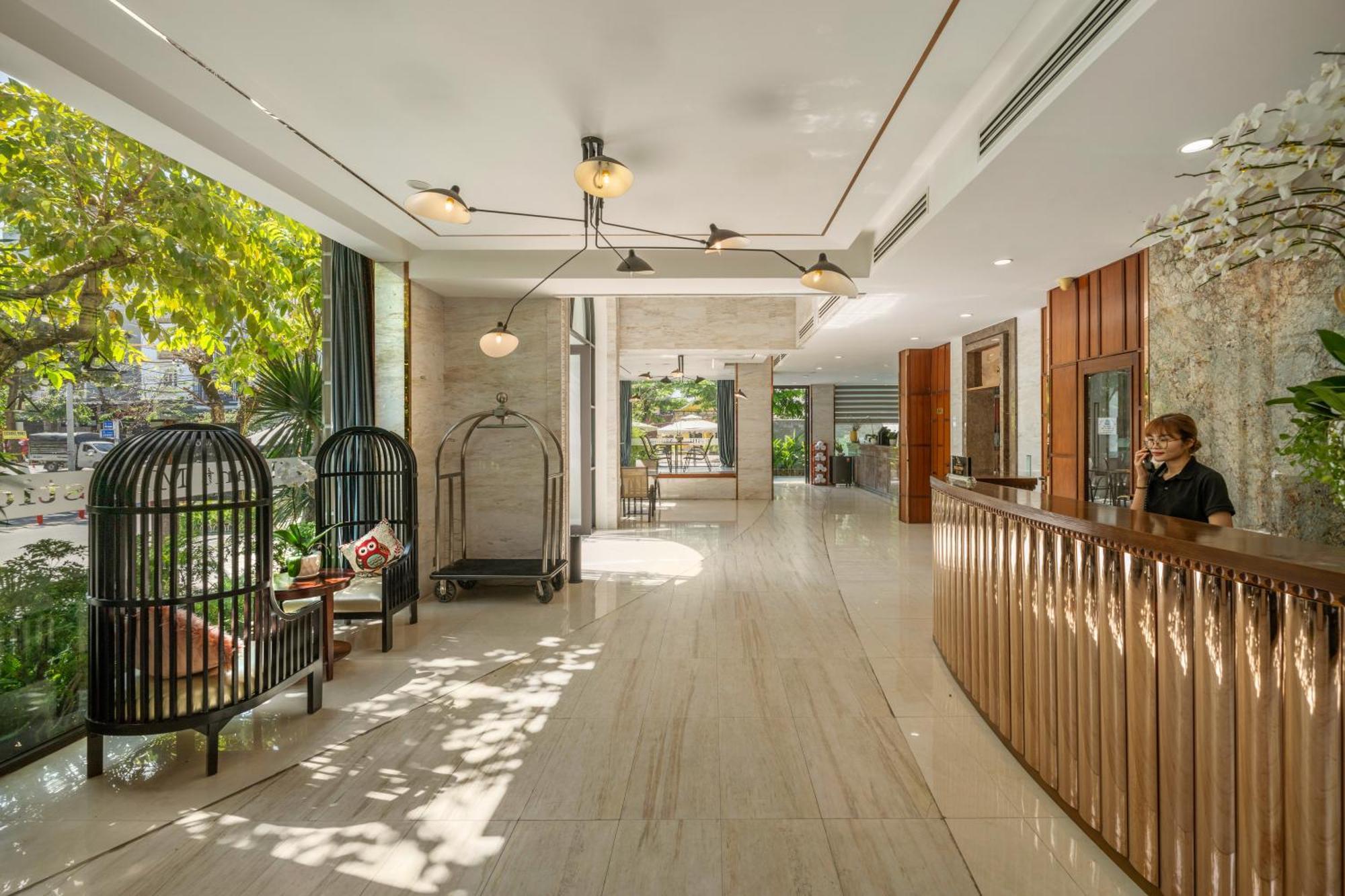 Brilliant Majestic Hotel Da Nang Exterior photo